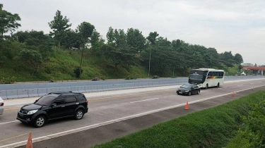 Lebih Lengang, One Way di H-1 Lebaran Hari Ini Bikin Arus Lalu Lintas di Tol Cipali Melandai