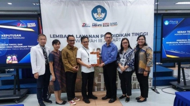 Perguruan Tinggi Berperan Dalam Penyediaan Perawat Profesional