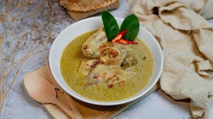 Banyak Sajian Makanan Enak dan Berlemak di Hari Lebaran, Ini Trik Agar Tidak Kalap