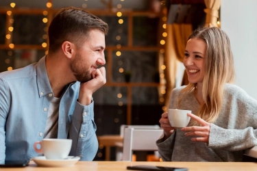 Ketahui 10 Hal yang Bisa Menarik Perhatian Seorang INFP, Salah Satunya Lakukan Percakapan Mendalam