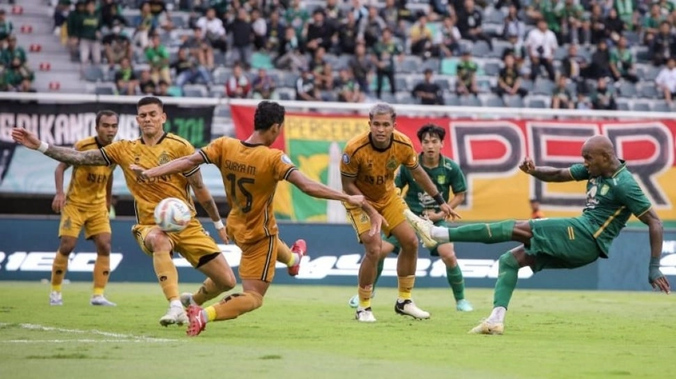 Catatan Buruk Persebaya Surabaya Soal Penyerang Asing Jadi Tantangan