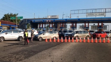 Jalur Menuju Puncak Padat, Tol Jagorawi Diberlakukan Contraflow