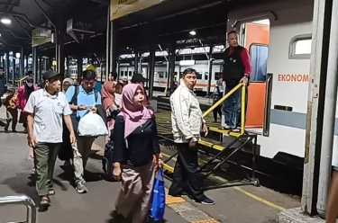 Minggu Diprediksi Puncak Arus Balik KA