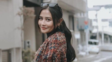 Ternyata Introvert, Prilly Latuconsina Pilih 'Kabur' ke Laut Setelah Lelah Bertemu Banyak Orang Selama Lebaran