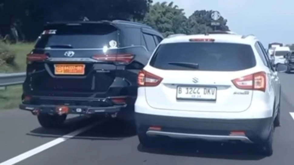 Usai Viral, Pengemudi Fortuner Arogan Berpelat Nomor TNI Palsu Sempat Ngumpet di Rumah Saudara