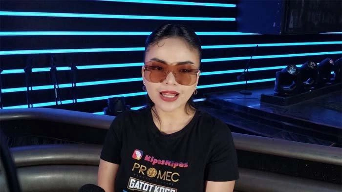 Belum Kepikiran Menikah, Dinar Candy dan Pacar Baru Masih Asik Kerja