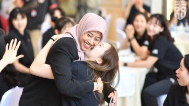 Megawati & Gia Beda Acara, Megatron Ketemu Red Sparks, sang Partner Latihan dengan JPE