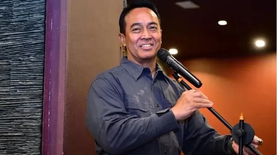 Rumah Mewah Andika Perkasa Bikin Takjub, Netizen Malah Salfok ke Lampu Gantung Kristal