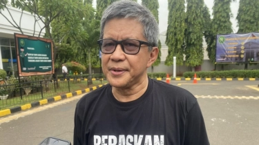 Rocky Gerung Sindir Keras Hotman Paris: Kalo Mau Panjat Sosial Pakai Cincin di Jari
