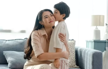 10 Tips Menjadi Ibu yang Baik Bagi Anak, Salah Satunya Jangan Memaksakan Kehendak Pribadi