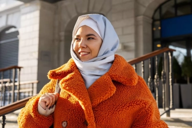 Tips Agar Menjadi Perempuan High Value Menurut Islam, Salah Satunya Jangan Suka Gosip!