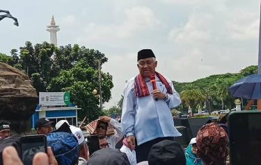 Din Syamsudin Hadiri Demo di MK, Minta Massa Sabar Kalau Hasil Putusan Tak Sesuai Keinginan