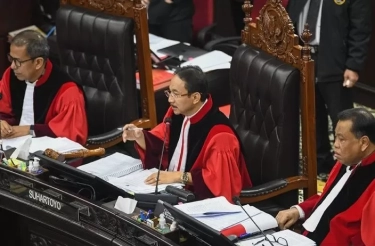 MK Pertimbangkan Amicus Curie Megawati dan Mantan Pimpinan KPK dalam Memutus Sengketa Pilpres 2024