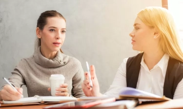 Sulit Didominasi, Perempuan dengan 5 Zodiak Ini Tak Biarkan Pria Mengontrol Mereka