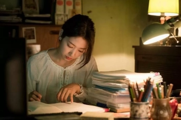 Inilah 4 Alasan Mengapa Introvert Sulit Berkata-Kata Menurut Sains, Salah Satunya Karena Perbedaan Aktivitas Otak!