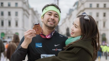 Dicap Norak Dangdutan Pakai Mic di London, Nagita Slavina Tetap Slay Pakai Tas Ratusan Juta