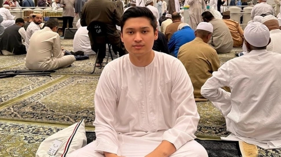 Latar Belakang Keluarga Rizki Natakusumah, Tunangan Beby Tsabina Anak Orang Penting di Pandeglang