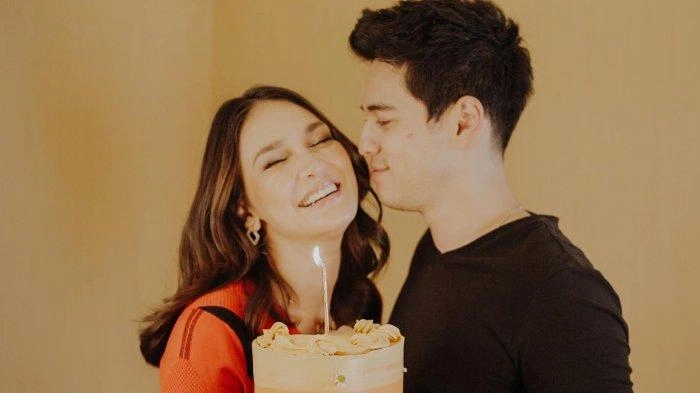 Bukan Kado, Kehadiran Luna Maya Sudah Cukup Bagi Maxime Bouttier Saat Rayakan Ulang Tahunnya
