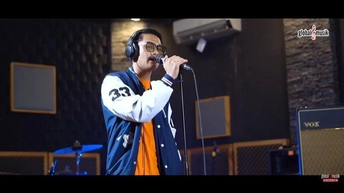 Terjemahan Lagu Kleru - Gilga Sahid: Masalahe Ati, Anane Mung Kelaran