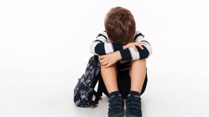 Terpapar Smartphone Lebih dari 20 Menit Bisa Picu Tantrum pada Anak