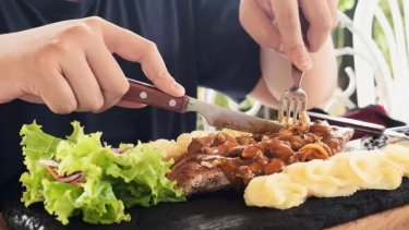 Bolehkah Makan Daging Setiap Hari? Simak Aturan dan Efeknya Menurut Penjelasan Dokter