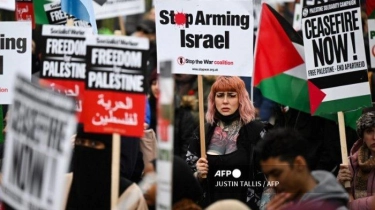 Jet dan Kapal Perang Israel Menyerang Gaza dari Utara ke Selatan, Hari ke-200 Genosida di Gaza