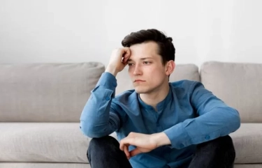 8 Tanda Anda Dibesarkan Dalam Rumah Tangga yang Toxic Menurut Psikologi, Salah Satunya Sulit Memercayai Orang