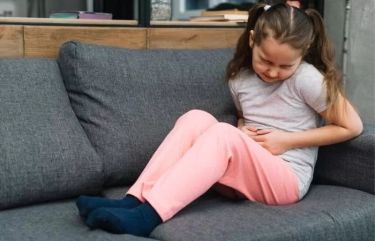 Jangan Sepelekan! Pahami, Tanda Sakit Perut Serius Anak serta Perawatan Pengobatan di rumah