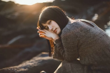 Termasuk Tanda Hormat, Intip 9 Momen Dalam Hidup di Mana Anda Lebih Baik Diam, Menurut Psikologi