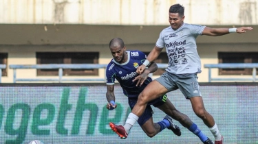 MU Gagal Menang, Persib Dipastikan Lawan Bali United di Semifinal Championship Series BRI Liga 1
