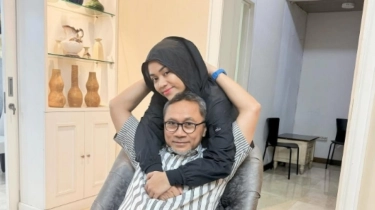 Zita Anjani Dihujat Usai Pamer Produk Pro Israel di Depan Ka'bah: Masa Mau Jadi Gubernur Begini?