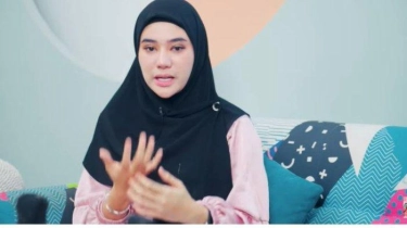 Clara Shinta Siapkan Kain Kafan untuk Kematiannya, Perasaan Merinding Saat Unboxing