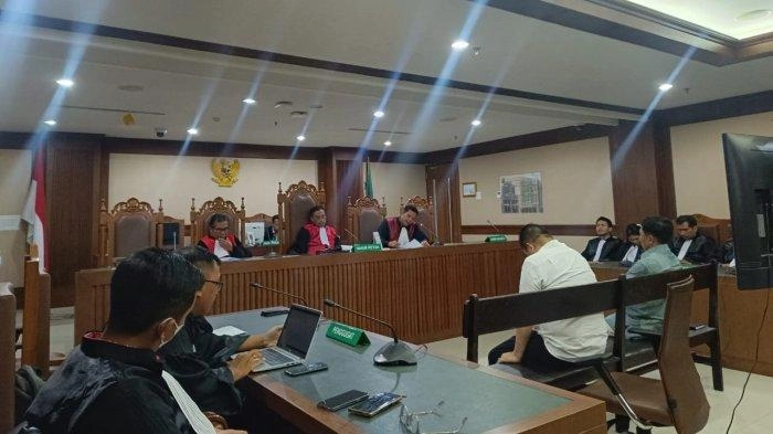 Suap Pengajuan Dana PEN, Bupati Muna dan Ketua DPC Gerindra Divonis 3 Tahun Penjara