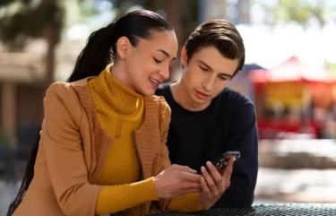 7 Perilaku yang Tidak Akan Pernah Diterima Perempuan Bernilai Tinggi Dalam Suatu Hubungan, Salah Satunya Kurang Jujur