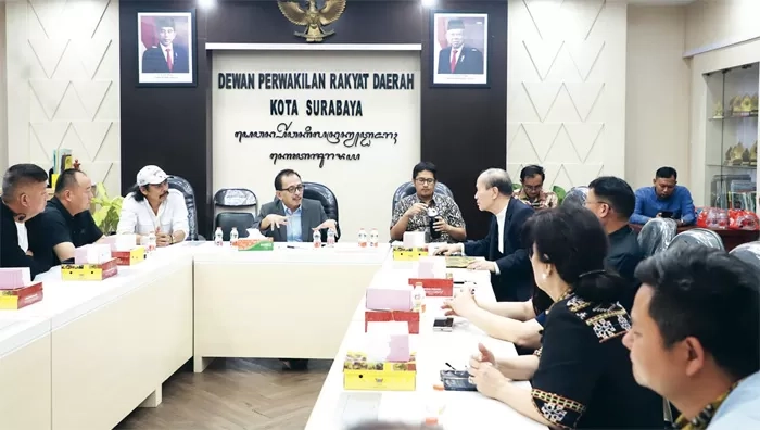DPRD Kota Surabaya Ajak Delegasi Tiongkok Bernvestasi, Dorong Pemkot Hidupkan THR Mall sebagai Pusat Perdagangan Dengan Pihak Ketiga