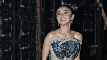 Nyanyi di Acara Nikah Pakai Sandal Jepit, Yuni Shara Jadi Perbincangan: Tetap Kece