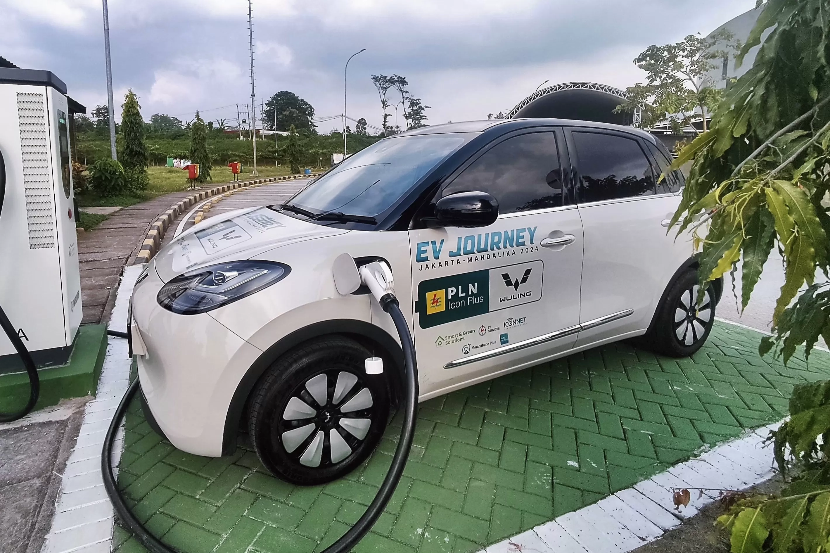 Uji Ketangguhan Mobil Listrik Wuling BinguoEV: Full Trip dari Jakarta ke Mandalika