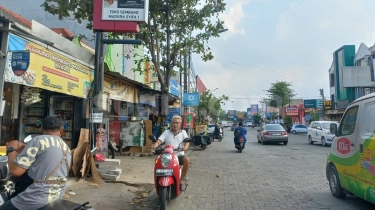 Kemenkop Lindungi UMKM, Termasuk Warung Madura! Ayo Belanja di Toko Kelontong