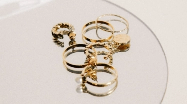 Pelaku Usaha Toko Emas Mulai Beralih Jualan Secara Online