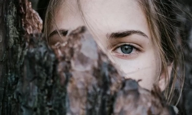 5 Zodiak Ini Sangat Sensitif dan Intuitif, Mereka Cenderung Tidak Ingin Membuat Orang Lain Kecewa Akan Tindakan dan Kata-katanya