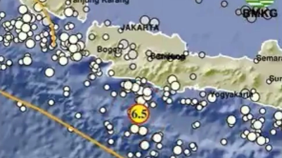 Tips Amankan Diri Saat Terjadi Gempa Bumi Tengah Malam, Harus Langsung Keluar Rumah?