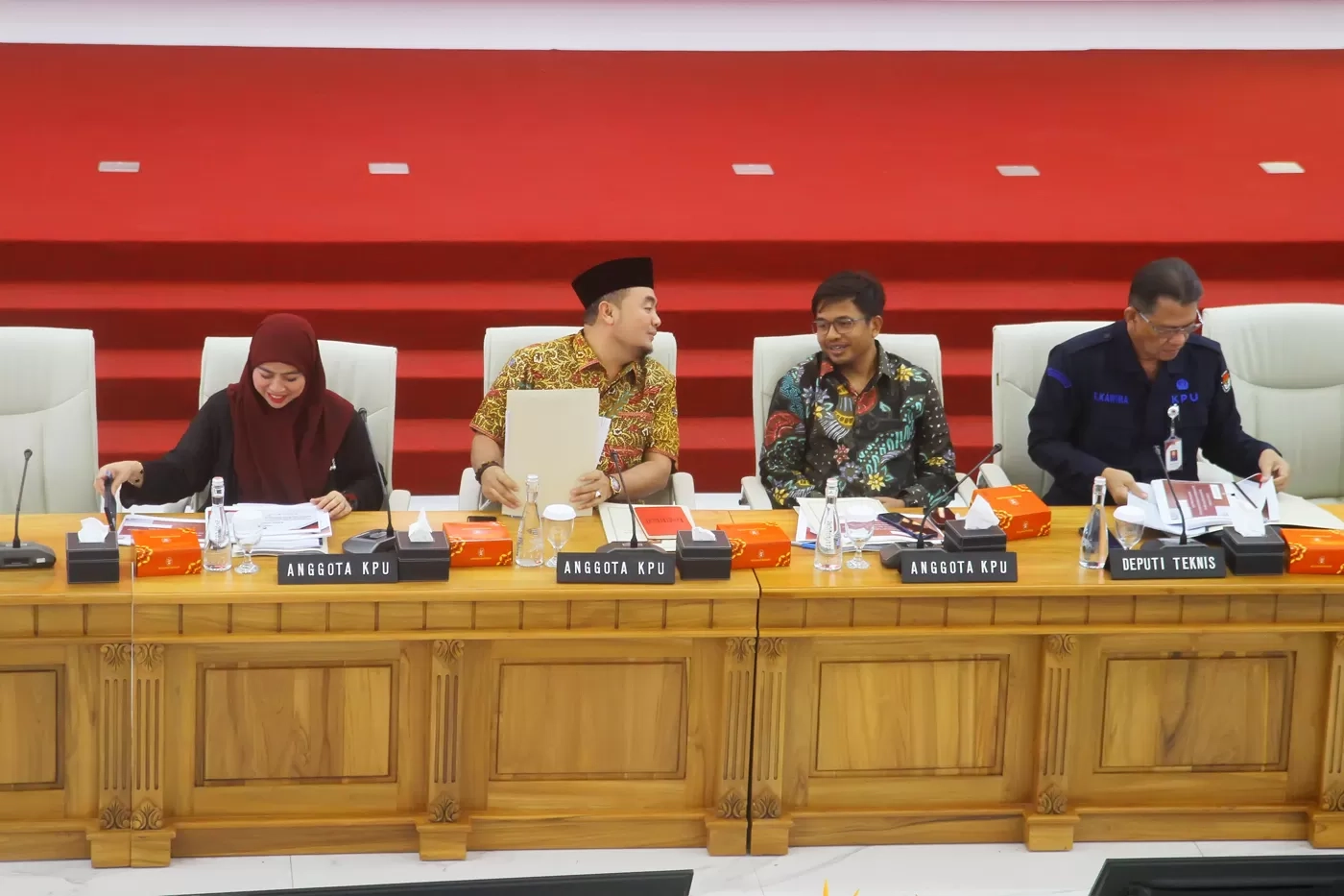 Hadapi 297 Sengketa Hasil Pileg, KPU Gandeng 8 Kantor Hukum