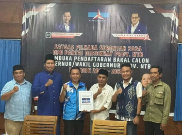 Mantan Dubes Turki Lalu Muhamad Iqbal Resmi Daftarkan Pilgub NTT dari Partai Demokrat