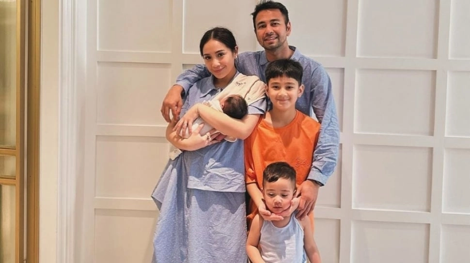 Bagikan Momen Bayi Lily, Raffi Ahmad dan Nagita Slavina Ogah Dikomentari Netizen