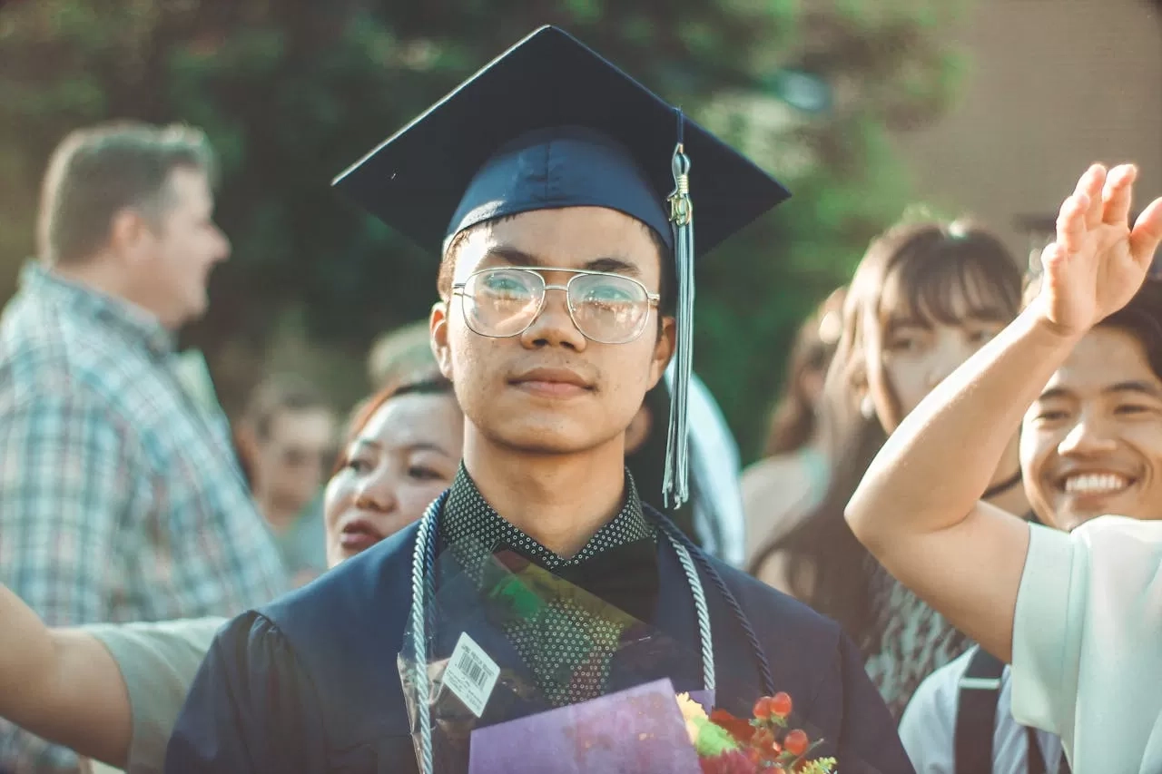Inilah 5 Zodiak yang Menjadi Sarjana Berprestasi dan Berintelektual Tinggi, Ada Virgo hingga Aquarius!