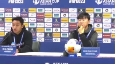 Dampingi Shin Tae-yong Jumpa Pers, Public Speaking Rio Fahmi Tuai Pujian: Ngapak Pride!
