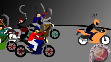 Geng Motor Sok-sokan Lewat Lanud Militer di Halim Perdana Kusuma, Endingnya jadi Samsak Berjalan