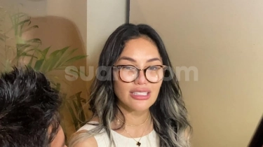 Tampil dengan Rambut Panjang, Nikita Mirzani Diduga Gelontorkan Rp60 Juta untuk Hair Extension