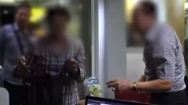 Viral Video Pria Robek Tas Hermes Gegara Dipaksa Bayar Pajak Rp 26 Juta, Netizen: Mau Cepat Kaya Kerja di Bea Cukai!