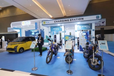 Banyak Pengunjung Lintas Sektor, PEVS 2024 Dinilai Jadi Media Edukasi Kendaraan Listrik